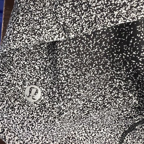 Lululemon Athletica Black and Gray Ombre Athletic Shorts - Picture 3 of 5